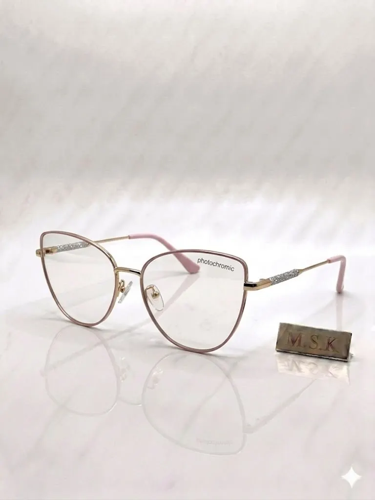 Photochromic silver butterfly frame
